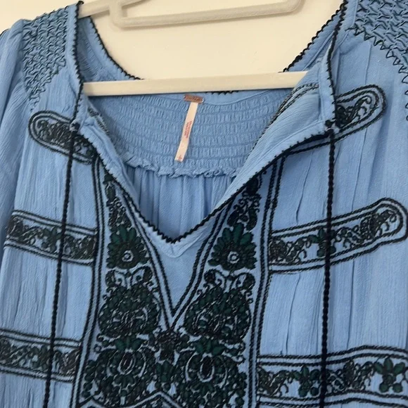 Free People Boho Dress Wind Willow LARGE Blue Stitched Embroidery Long Sleeve - Picture 5 of 11